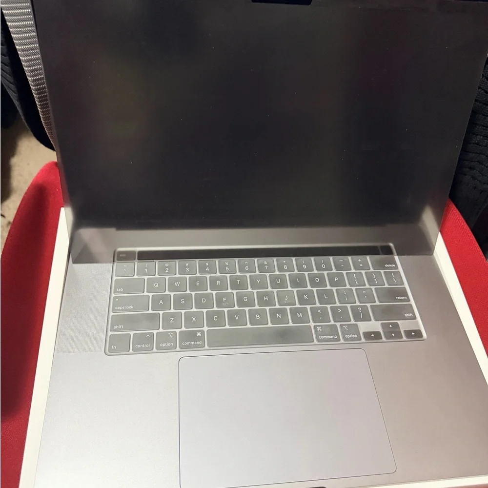 Apple MacBook Pro 16 inches 2019- Sleek Gray. Mint condition.